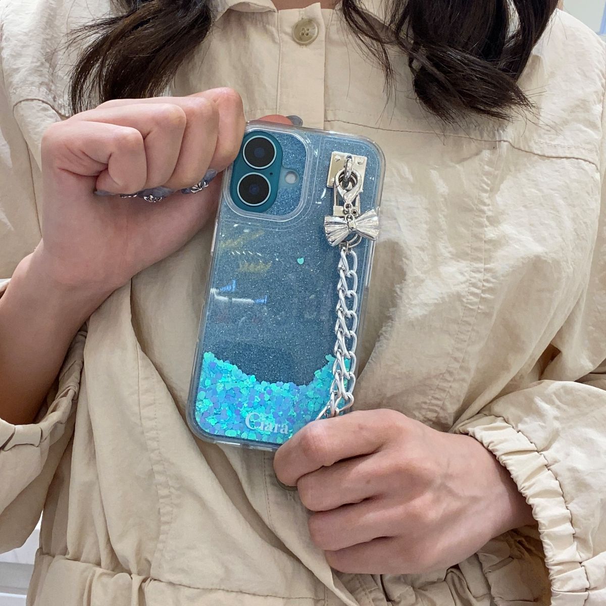 iPhone16新色「ウルトラマリン」に合うスマホケースを厳選紹介！ | Ciara