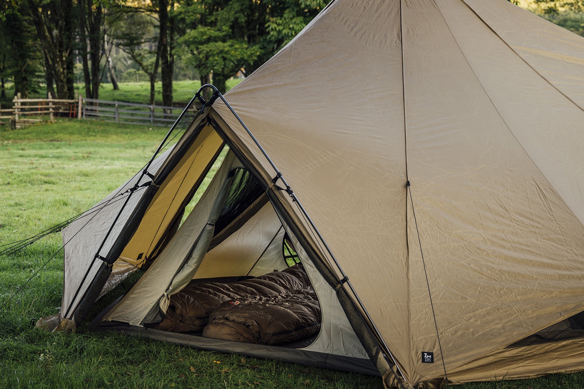 ZEKU-L INNER TENT | PRODUCTS | ZANE ARTS