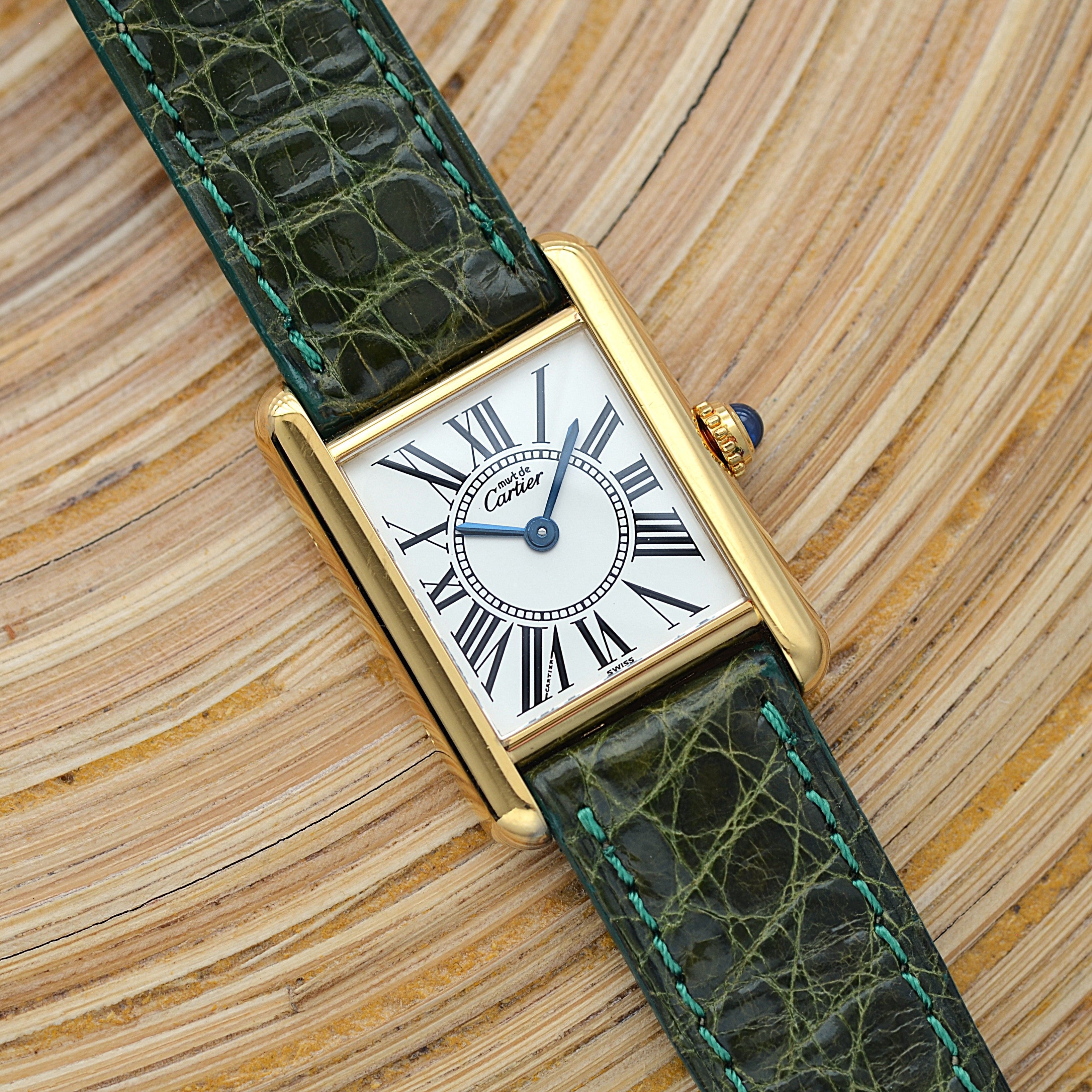 カルティエのヴィンテージモデルで最も人気のあるマストタンク。