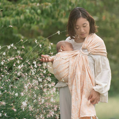 夏向けの抱っこ紐 – ディディモス