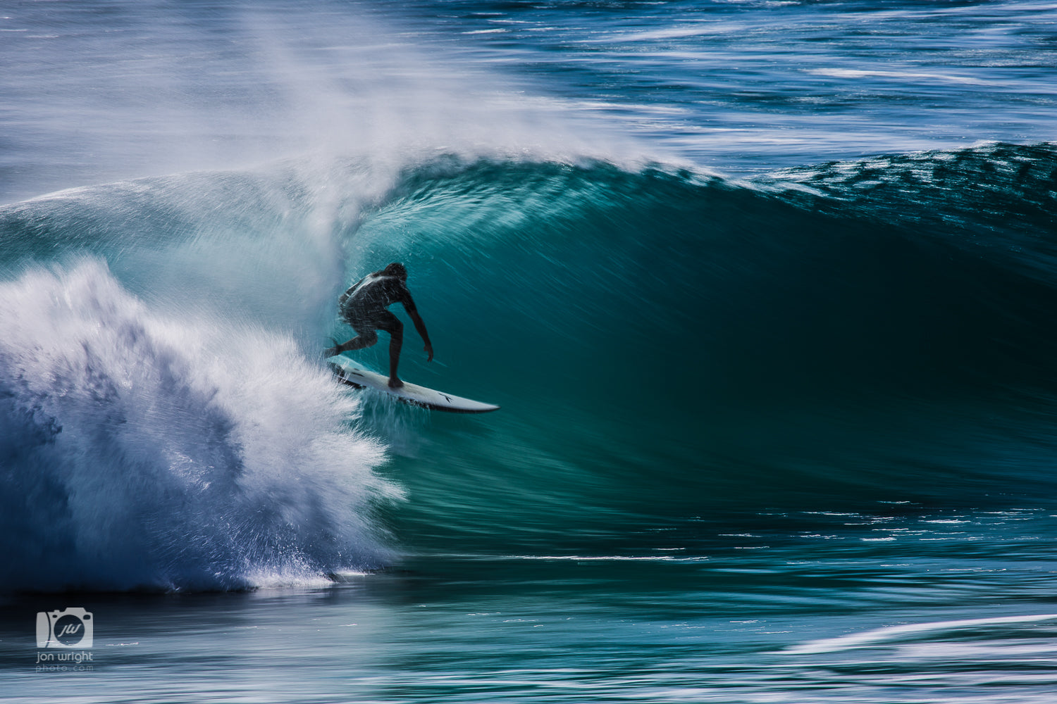 Duranbah beach surf photography. Pumping waves Australia. – Jon