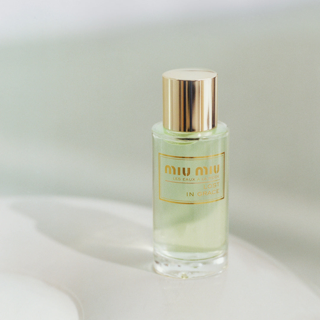 公式】ミュウミュウ レ ゾー アラモード ロストイングレース