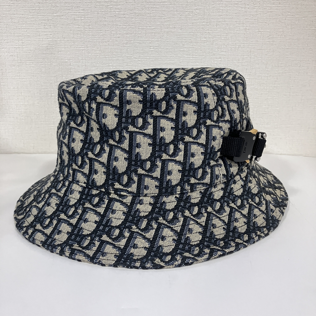 dior-hat-imq3.jpg