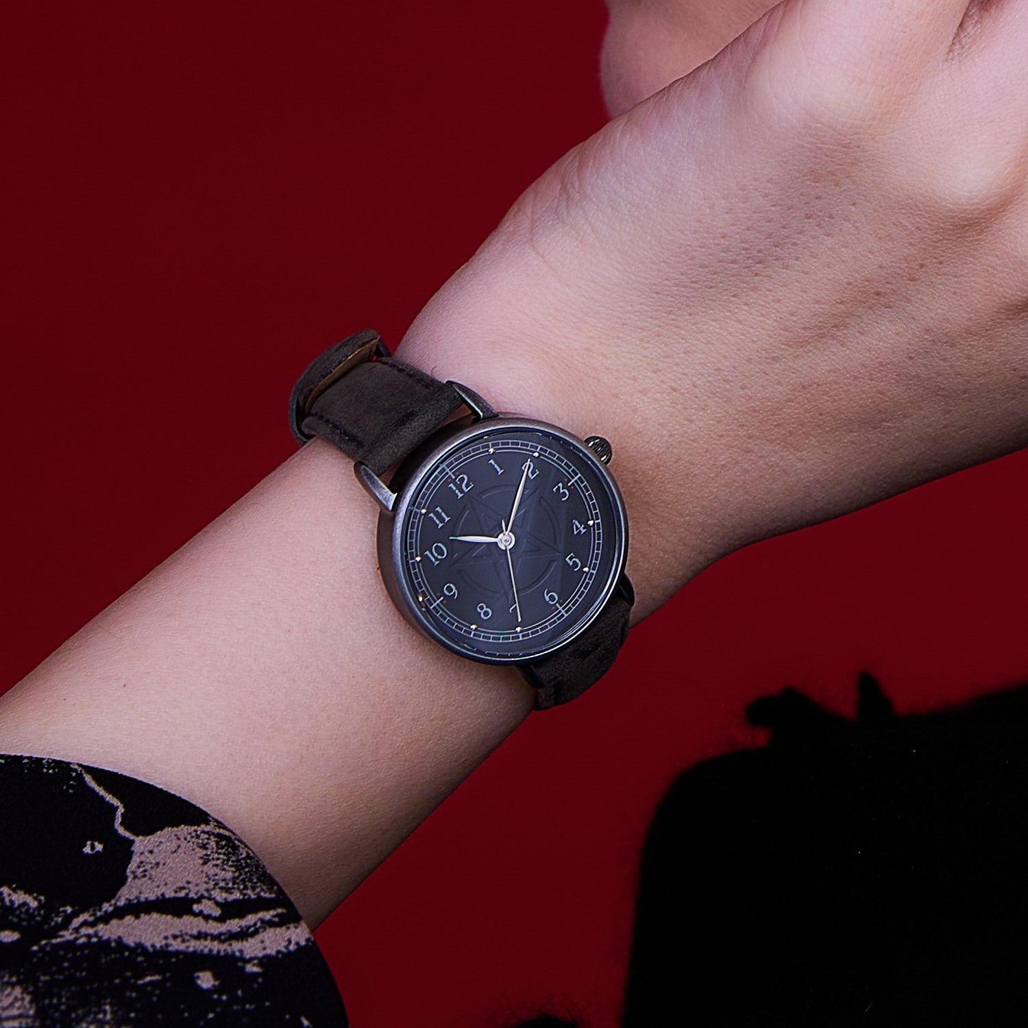 中禅寺秋彦 モデル 腕時計 百鬼夜行シリーズ 百鬼夜行シリーズ