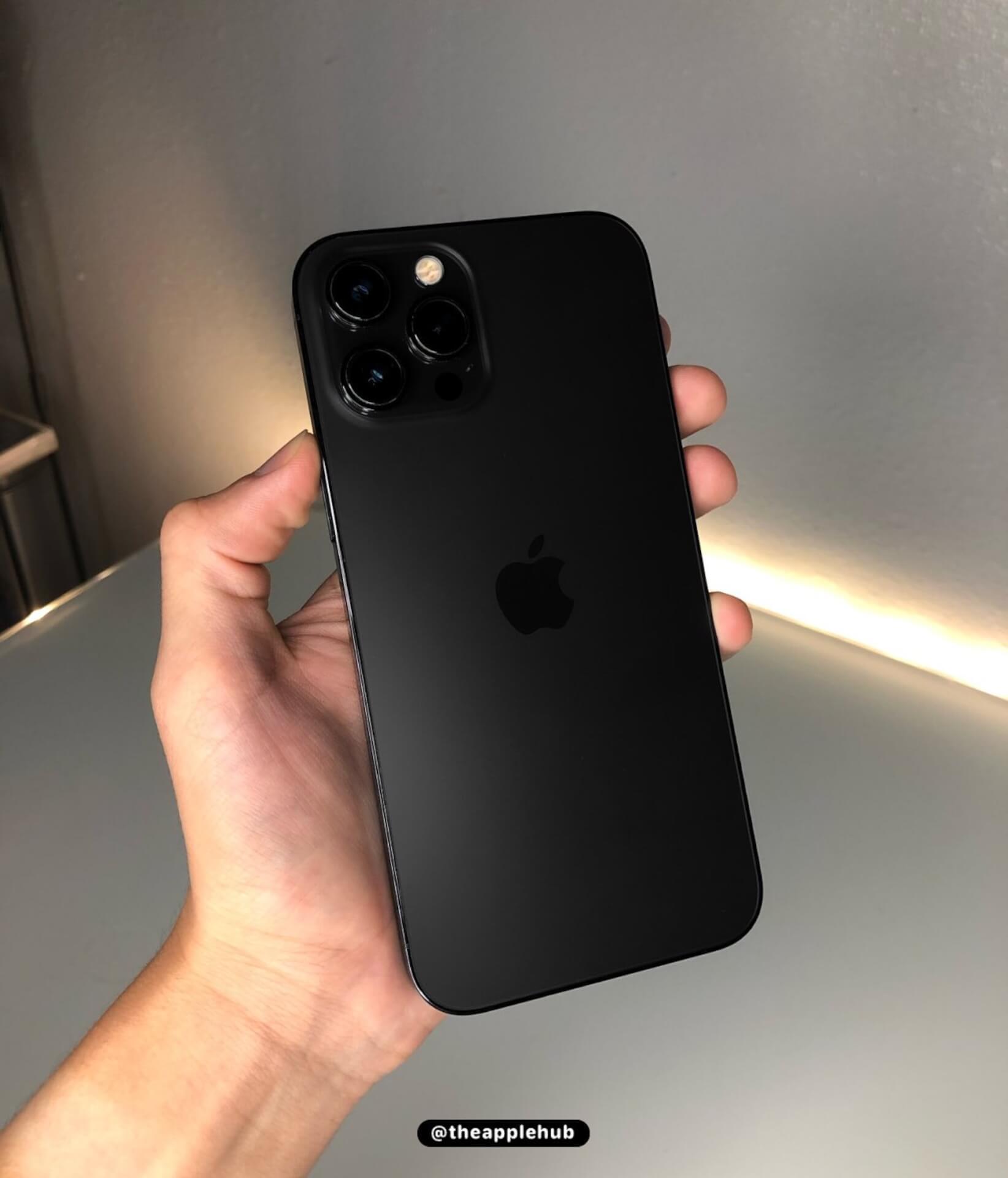 iPhone 13 Proシリーズに新色マットブラックが登場！？モックアップ
