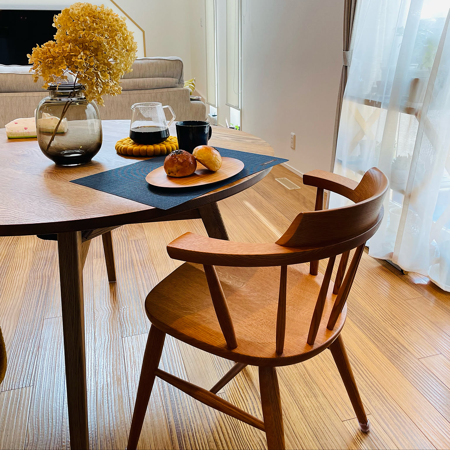 みんなの口コミ拝見！】職人技が光る名作家具。柏木工のダイニング