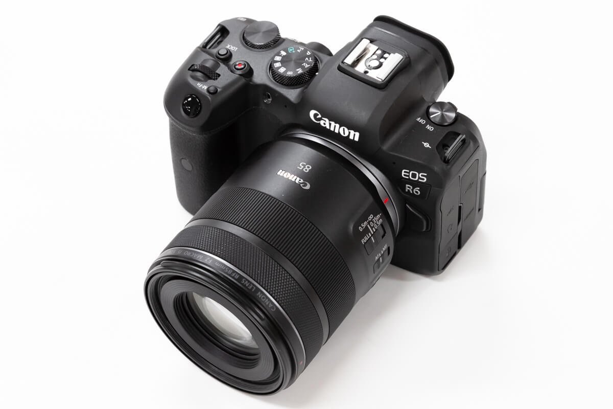 Canon RF85mm F2 MACRO IS STM実写レビュー。EFレンズには無い