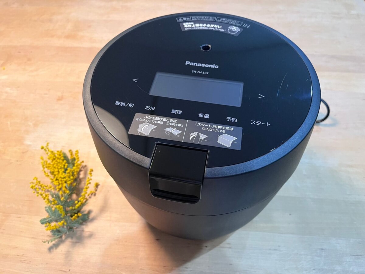 パナソニックの圧力IHジャー炊飯器 SR-NA102実機レビュー。炊飯だけで