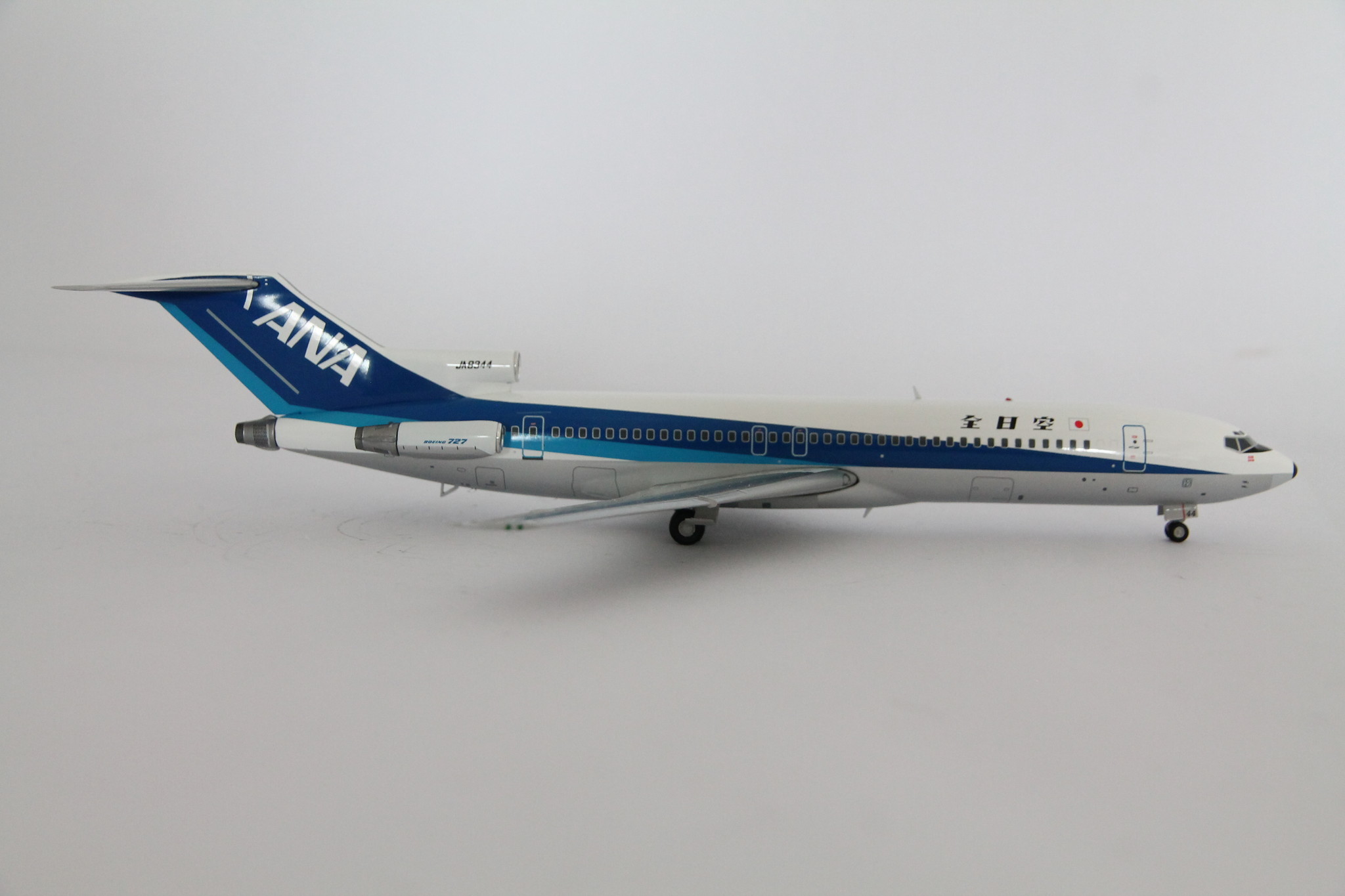 1:200 ANA All Nippon Airways B727-200 JA8344 JC Wings EW2722001
