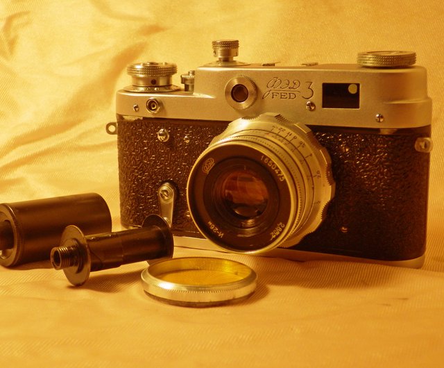 送料無料】ジョージア FED-3 レンジファインダー 35 mm フィルムカメラ