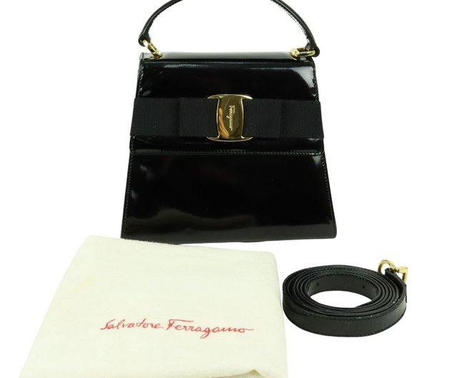 サルヴァトーレ フェラガモ ヴァラ リボン 2Way ショルダーバッグ