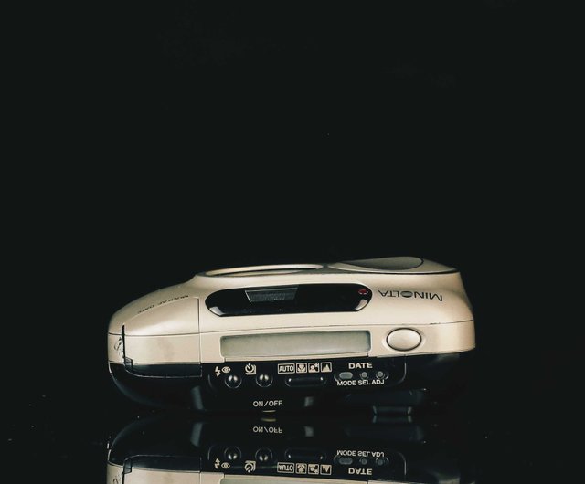 台湾 ミノルタ RIVA ZOOM 70W #5049 #135 フィルムカメラ Mr. Rick