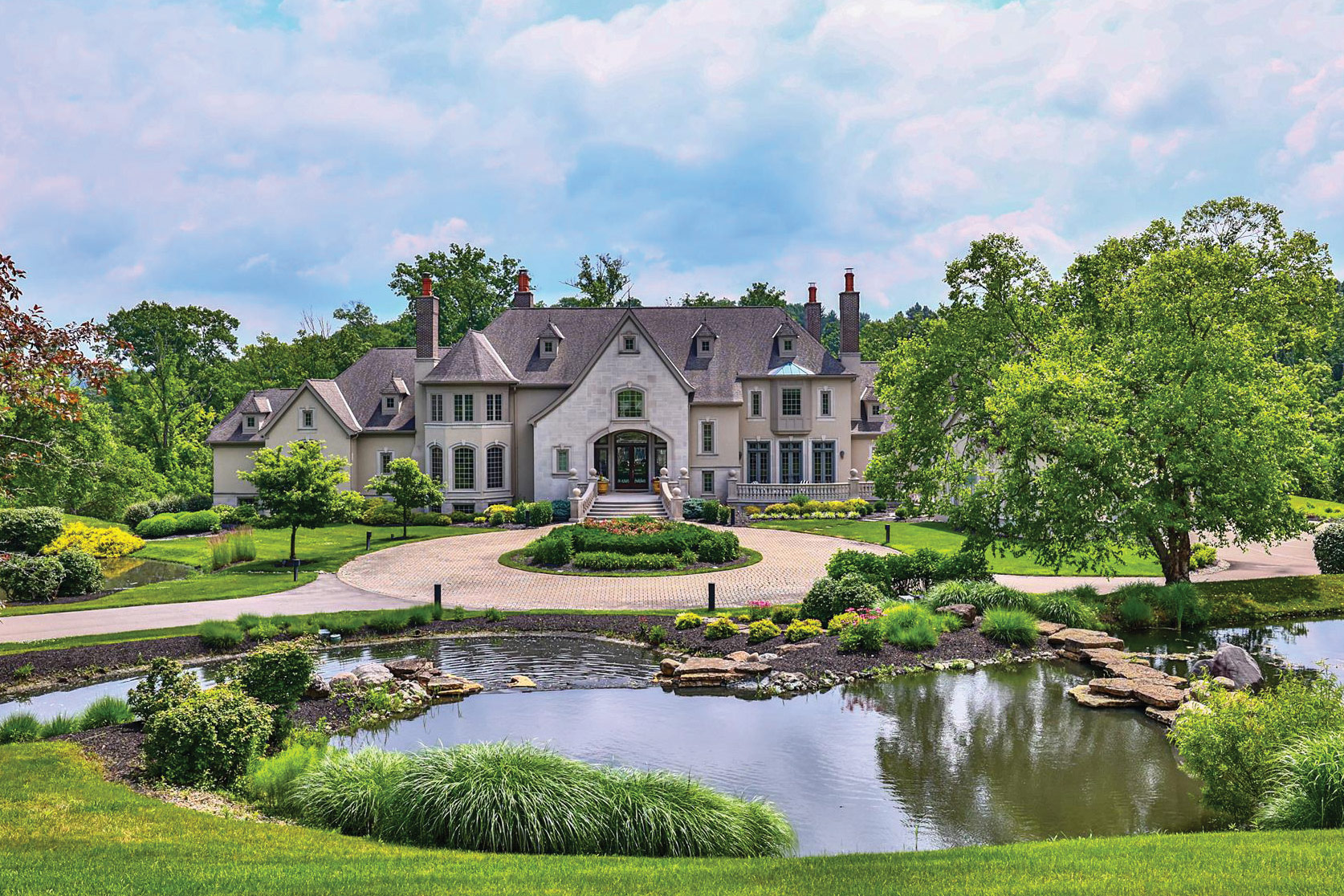 Live Like Royalty in This Indian Hill Estate - Cincinnati Magazine