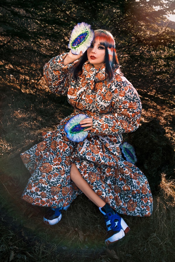 Bjork（ビョーク）、ニュー・アルバム『Fossora』より“Sorrowful Soil