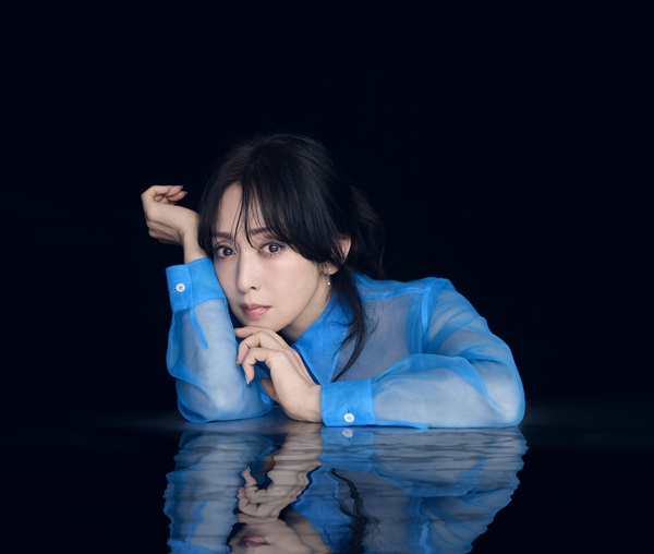 斉藤由貴 セルフカバーアルバム『水響曲 第二楽章』と映像作品『Studio