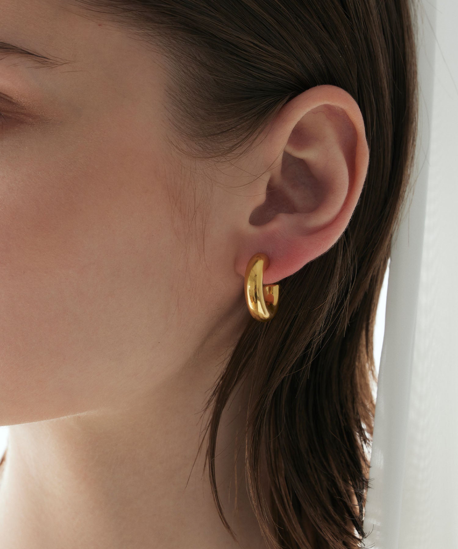 ゴールド]ボリュームシィクフープピアス