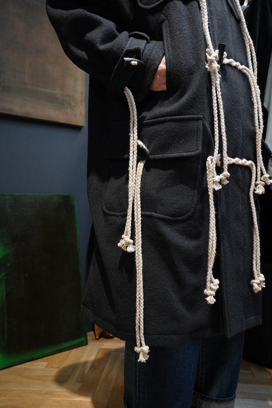 SUGARHILL（シュガーヒル）のCORDED DUFFLE COAT(CHARCOAL BLACK