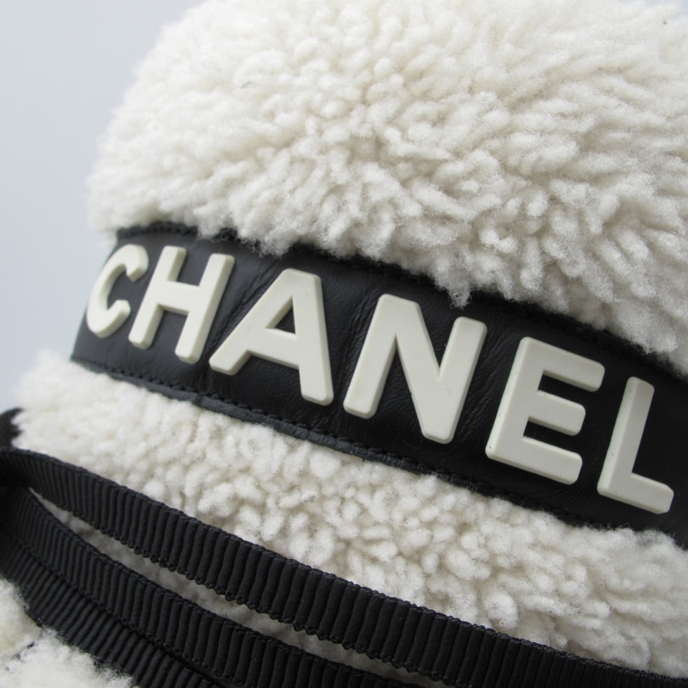 CHANEL シャネル ブーツ シアリング ムートン ボア ロゴ ココマーク