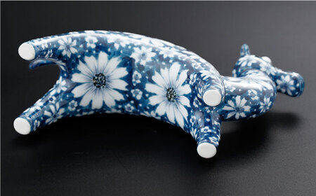 波佐見焼】染付 ラクダ インテリア 花模様 置物大【ふきの陶】[NF05