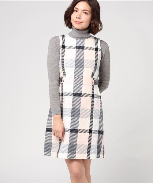 BLUE LABEL CRESTBRIDGE（ブルーレーベルクレストブリッジ）の