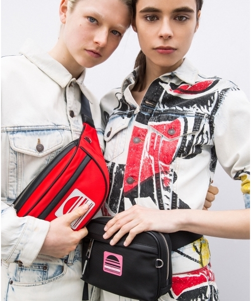 MARC JACOBS（マークジェイコブス）の「SPORT/スポート ファニー