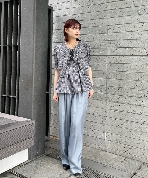 Ameri（アメリ）の「MEDI BUSTIER SET SHIRRING SHORT TOP（シャツ