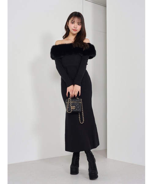 Darich（ダーリッチ）の「オフショルファーニットロングワンピース
