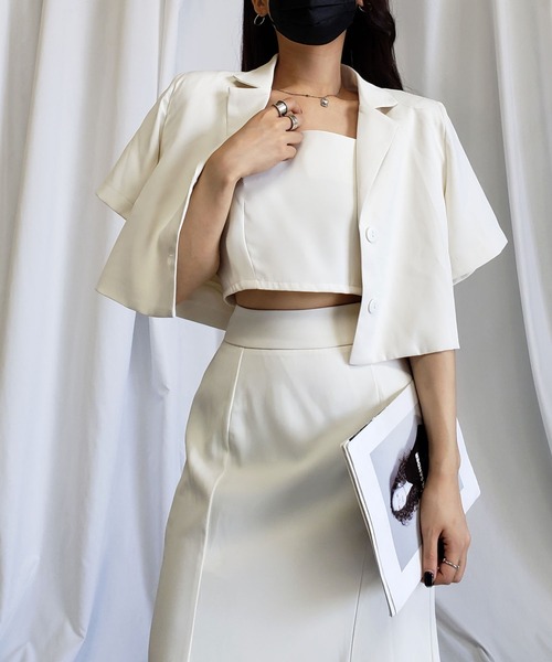 セール】【 セットアップ着用可能 ／肩紐調節可 】ストラップショート