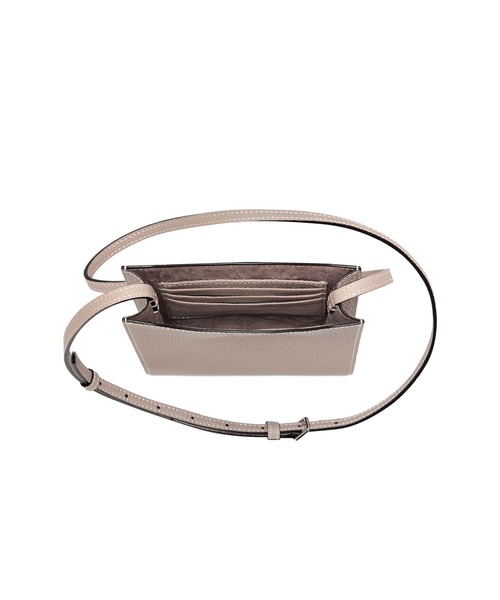 BONAVENTURA（ボナベンチュラ）の「リア バッグ シュリンクレザー