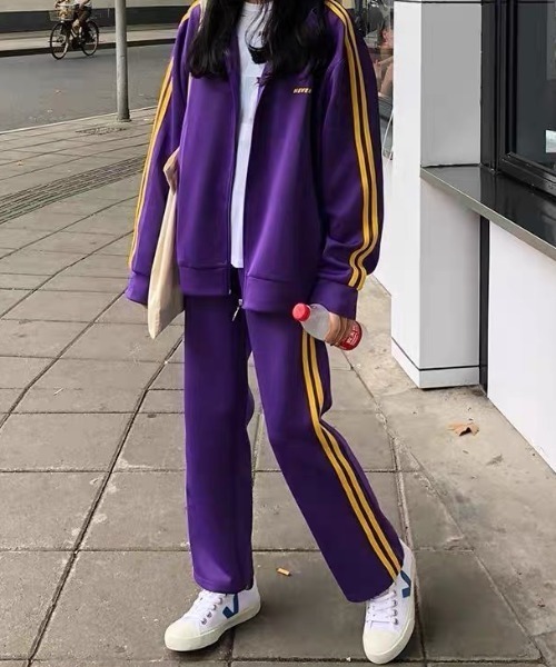 サイドのラインでトレンド感。ルーズバイカラージャージ セットアップ