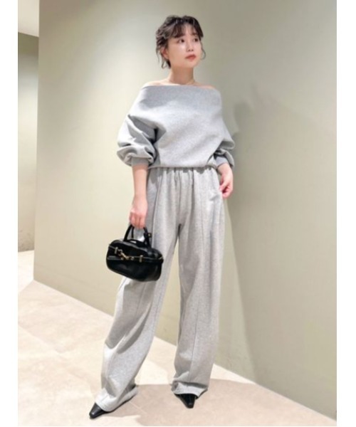 LILY BROWN（リリーブラウン）の「ボンディングオフショルスウェット