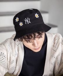 NEW ERA（ニューエラ）の「【NEW ERA】MLBフラワー刺繍バケットハット