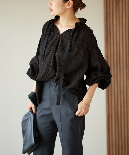 IENA（イエナ）の「カフスピンタックボリュームブラウス（シャツ
