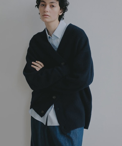 ミドルゲージVネックニットカーディガン（カーディガン/ボレロ