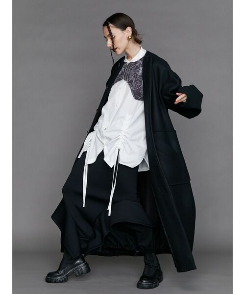 UN3D.（アンスリード）の「HEM GATHER SH / ヘムギャザーシャツ