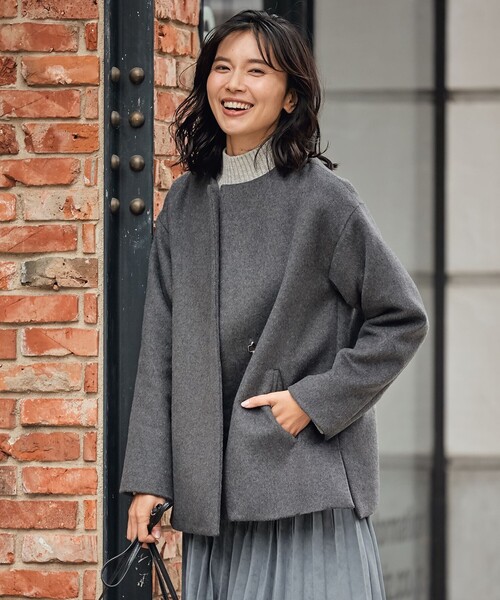 ANY（エニィ）の「カシミヤブレンドノーカラーサイドスリットショート