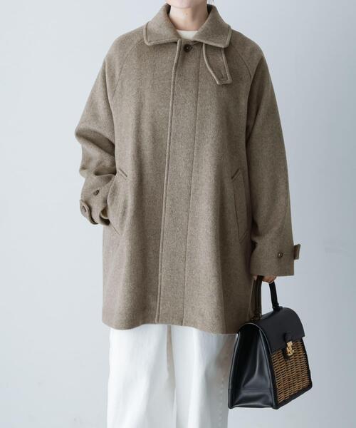 かぐれ（カグレ）の「ウールバックタックショートコート（ステンカラー