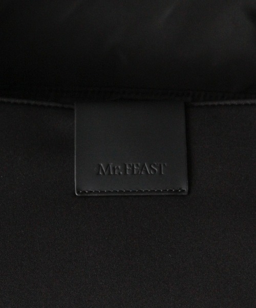 Mr.FEAST（ミスターフィースト）の「Mr.FEAST FLAP SHOULDER BAG