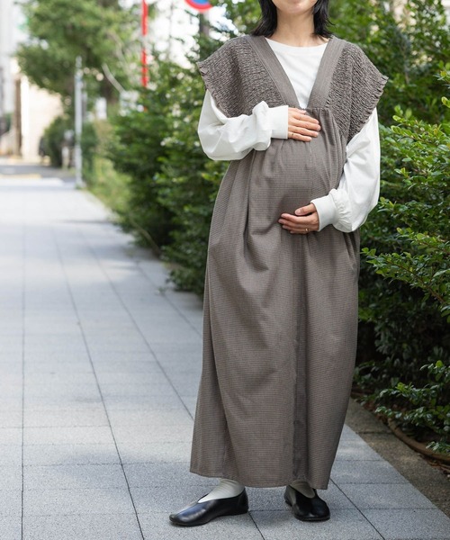 セール】【産前・産後対応】マタニティ／シャーリングワンピースAW