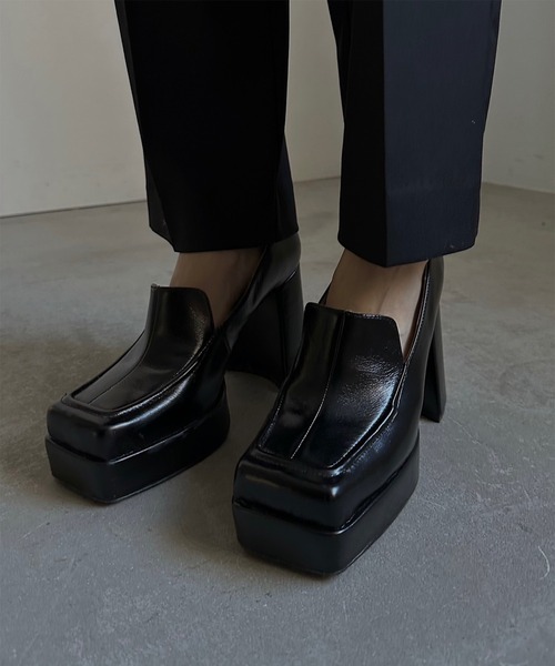 Ameri（アメリ）の「PLATFORM SQUARE TOE LOAFER（ローファー）」 - WEAR