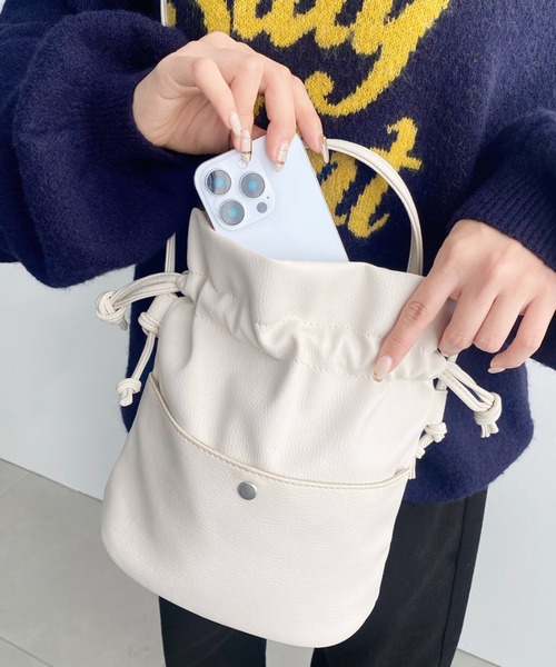 セール】【累計販売数2万個突破！】フェイクレザー巾着バッグ