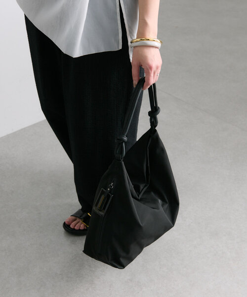 セール】《撥水/軽量/A4サイズ対応》樹脂パーツワンハンドルバッグ