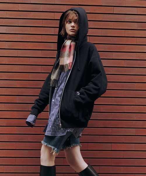 セール】【CHAMPION / チャンピオン】別注 SOLID ZIP SWEAT HOODIE