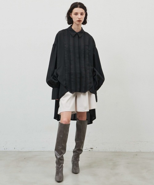 LA BELLE ETUDE（ラベルエチュード）の「ピンタックドレープクラシカル