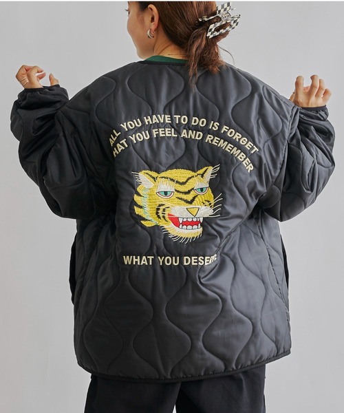 CPCM（シーピーシーエム）の「バック刺繍キルティングジャケット