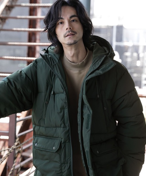 niko and（ニコアンド）の「エアコンダウンジャケット（ダウン