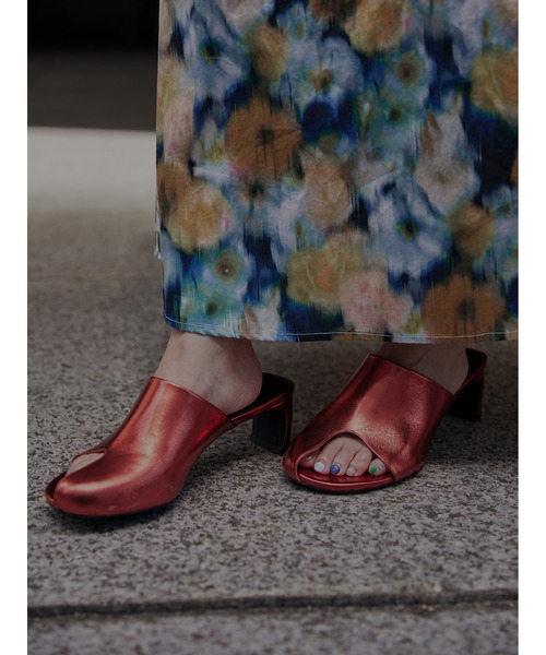 CROOKED HOLE SANDAL（サンダル）｜Ameri（アメリ）のファッション通販