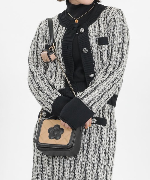 MARY QUANT（マリークワント）の「スクエアキルトデイジーパッチ 2WAY