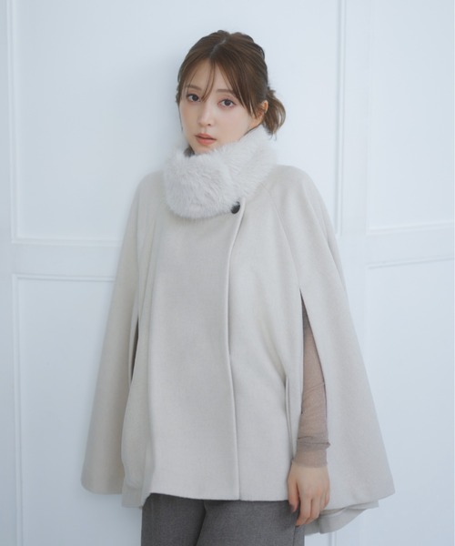 SNIDEL（スナイデル）の「ショートケープコート（その他アウター