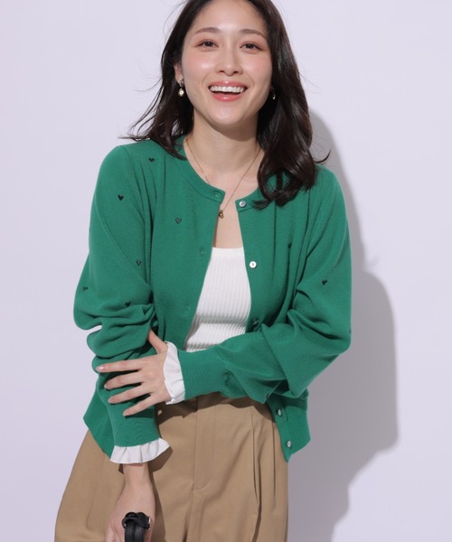 Apuweiser-riche（アプワイザーリッシェ）の「ハート刺繍カーデプル